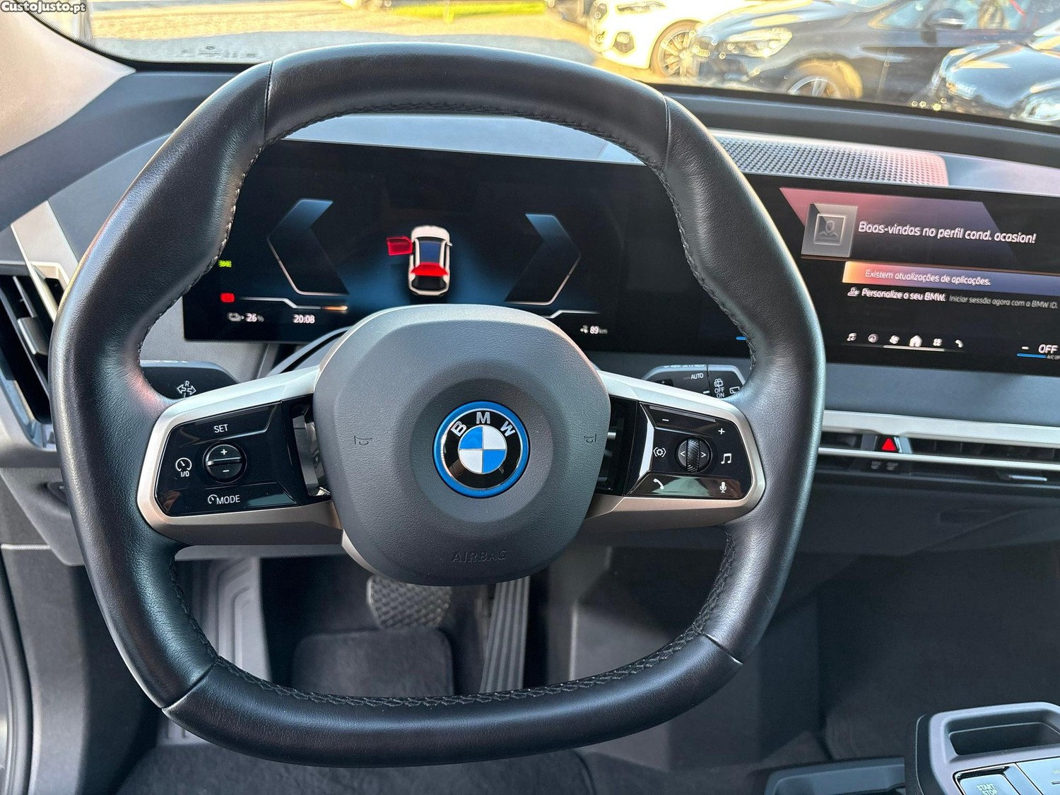BMW iX xDrive 40 — fotografia 2