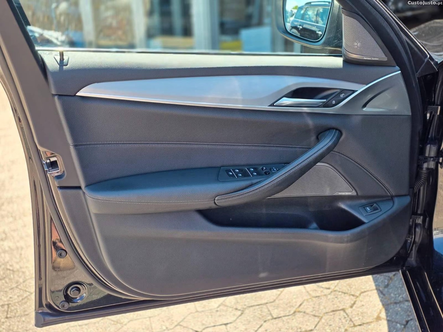 BMW 520 i Touring - 19 — photo 5