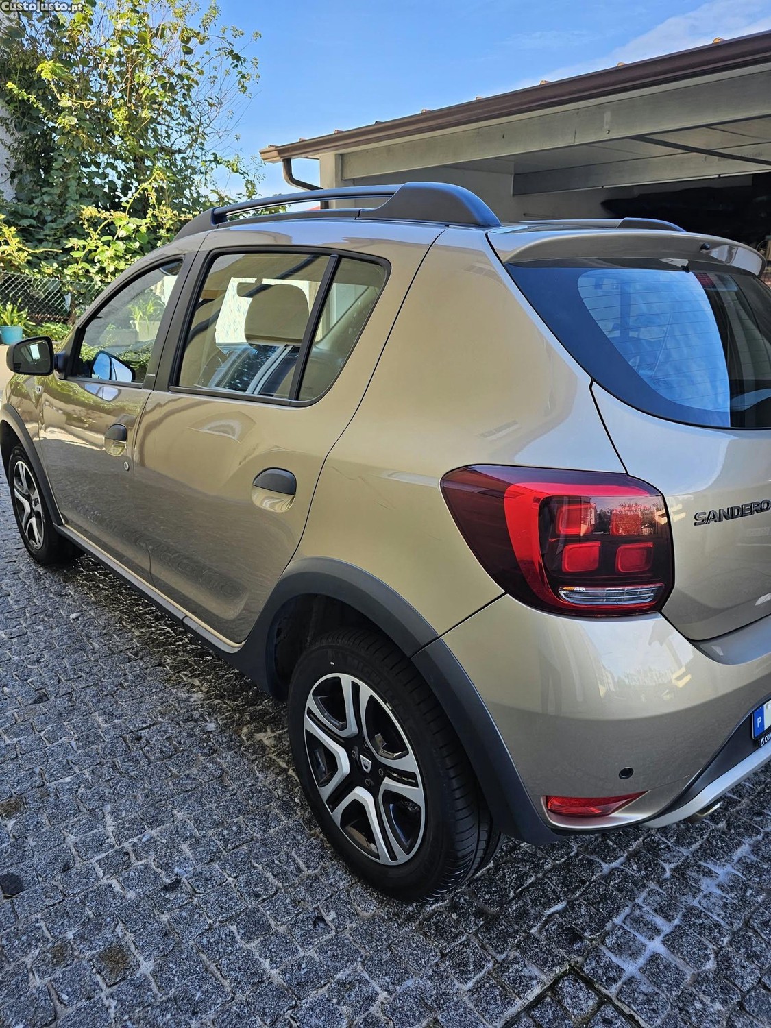 Dacia Sandero Stepway - 18 — photo 4