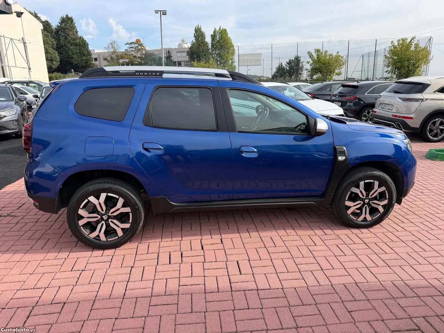 Dacia Duster 1.5 Blue dCi Comfort 4WD - 22 — photo 3