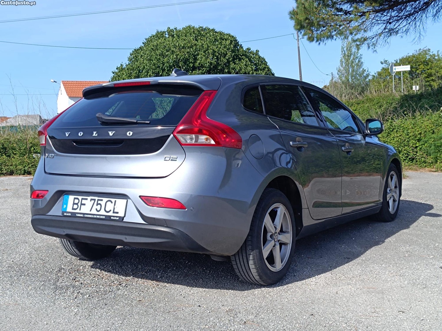 Volvo V40 D2 — fotografia 11