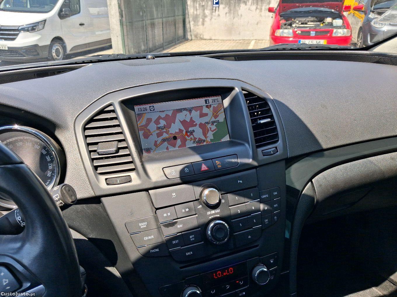 Opel Insignia Xenon Gps full extras — photo 5