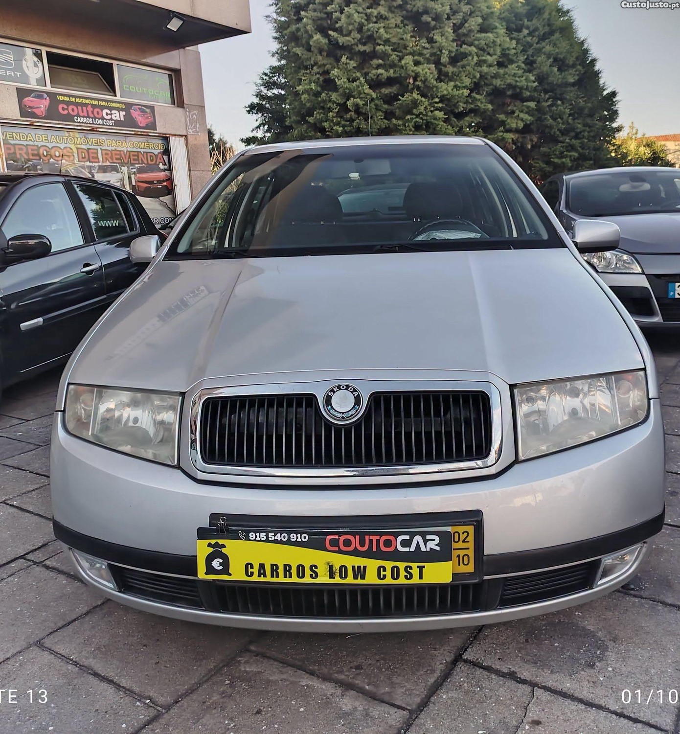 Skoda Fabia 1.4 i      ( Viatura  Nacional ) — photo 2