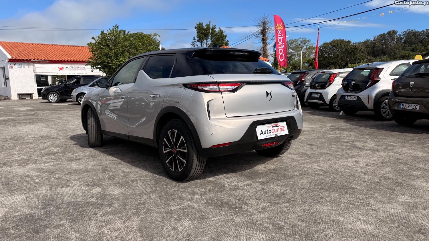 DS DS 3 CROSSBACK Performance Line - 24 — photo 4