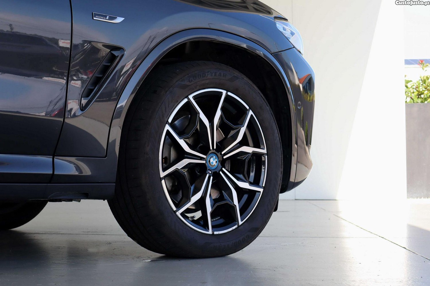BMW X3 30 e xDrive Pack M - 22 — photo 5