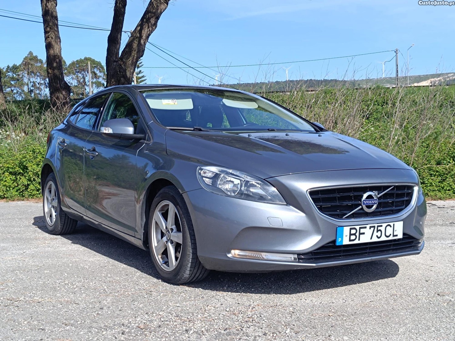 Volvo V40 D2 — fotografia 8