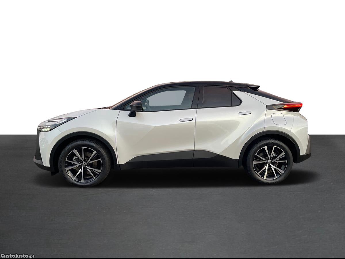 Toyota C-HR C-HR 2.0 HDF Plug-in Square Collection - 25 — photo 3