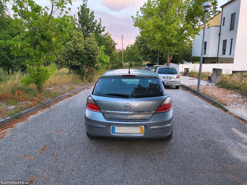 Opel Astra 1.7 cdti posso trocar - 04 — photo 4