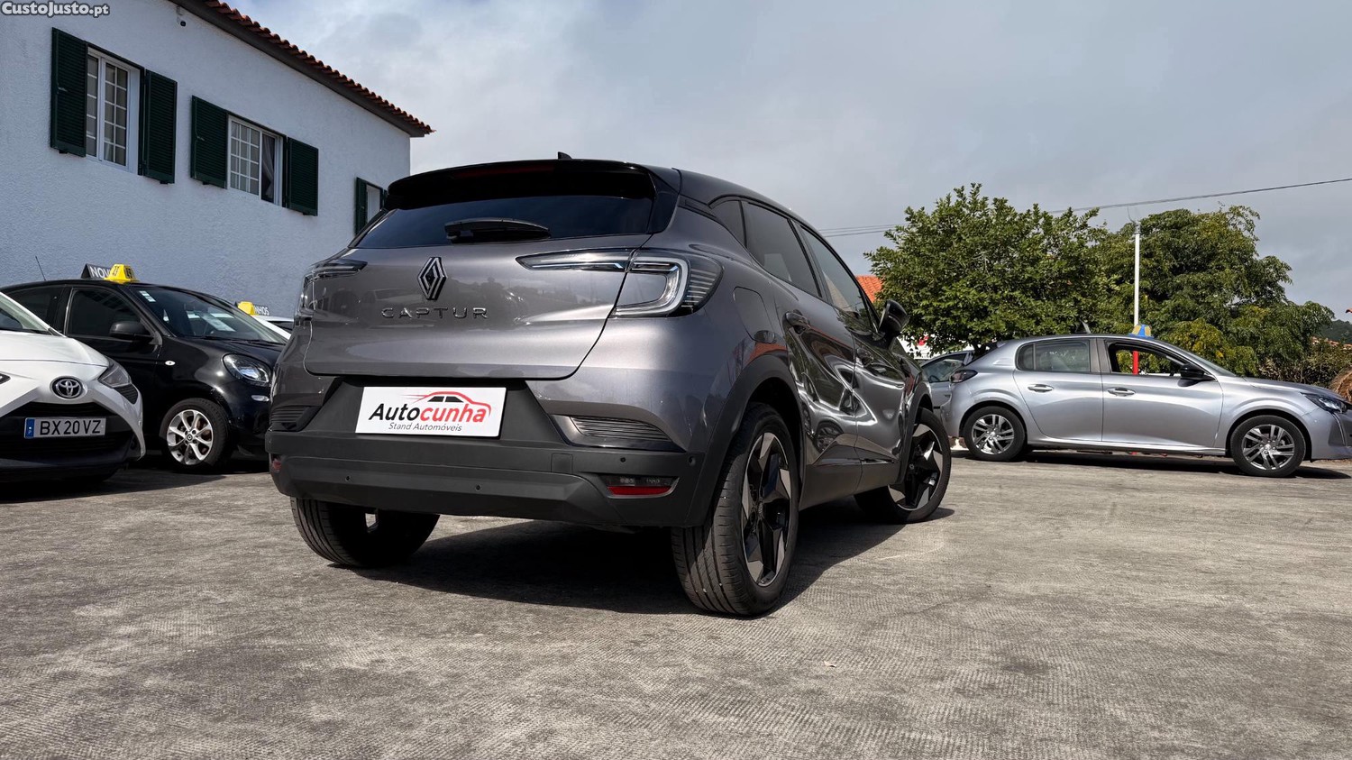 Renault Captur Techno - 25 — photo 4