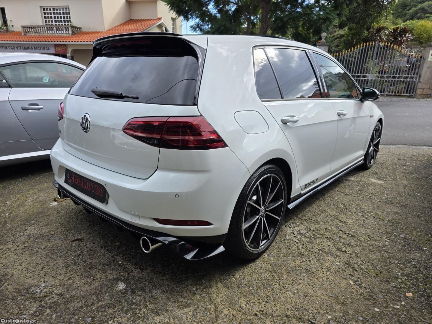 VW Golf 2.0 TSI GTi TCR DSG - 19 — photo 3