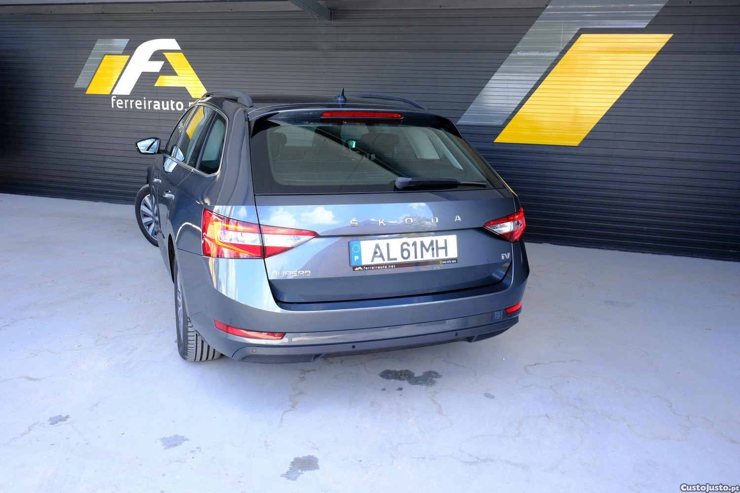 Skoda Superb 1.4 TSI iV Ambition DSG - 21 — photo 5