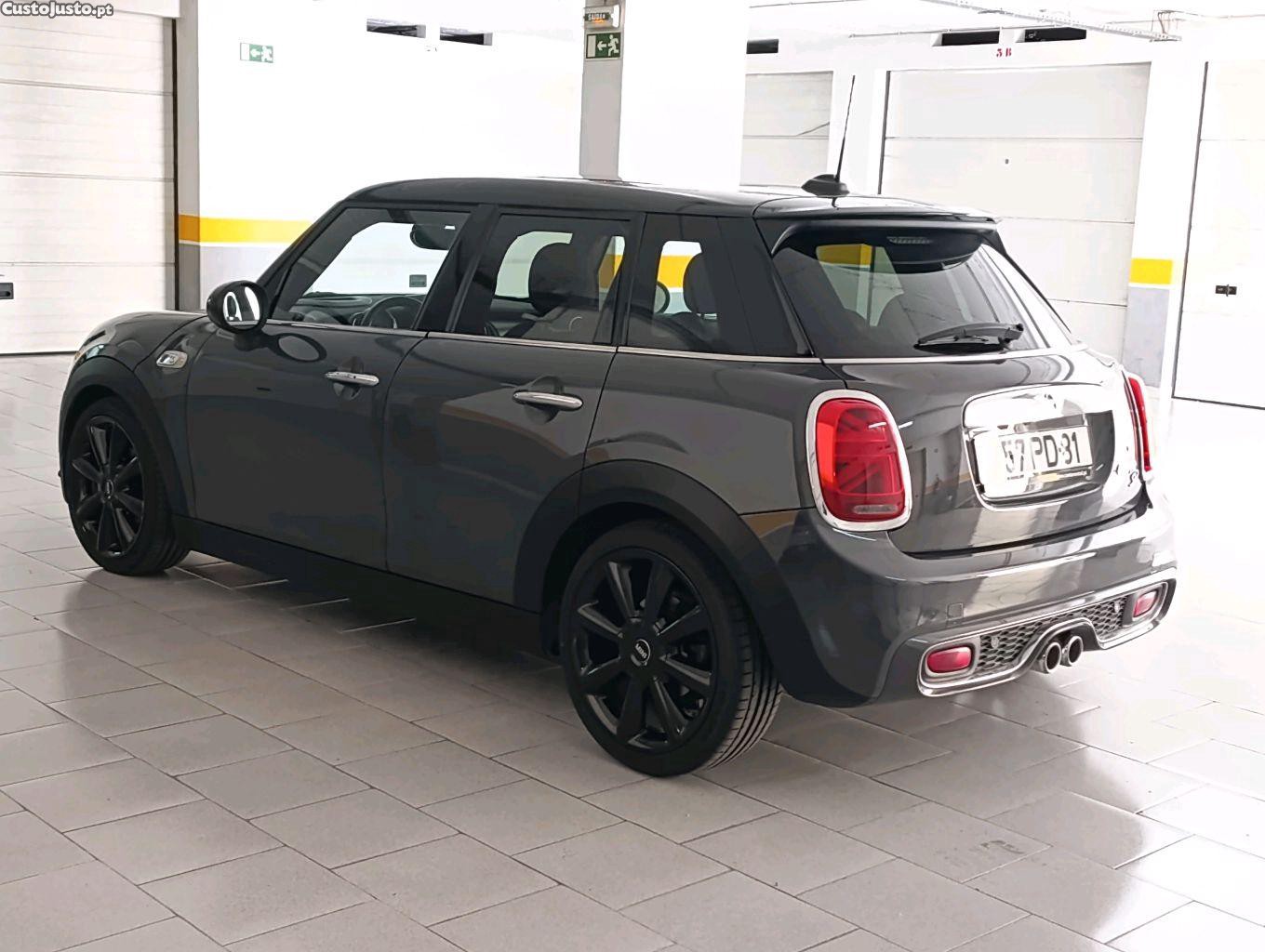 MINI Cooper SD 2.0 — photo 3