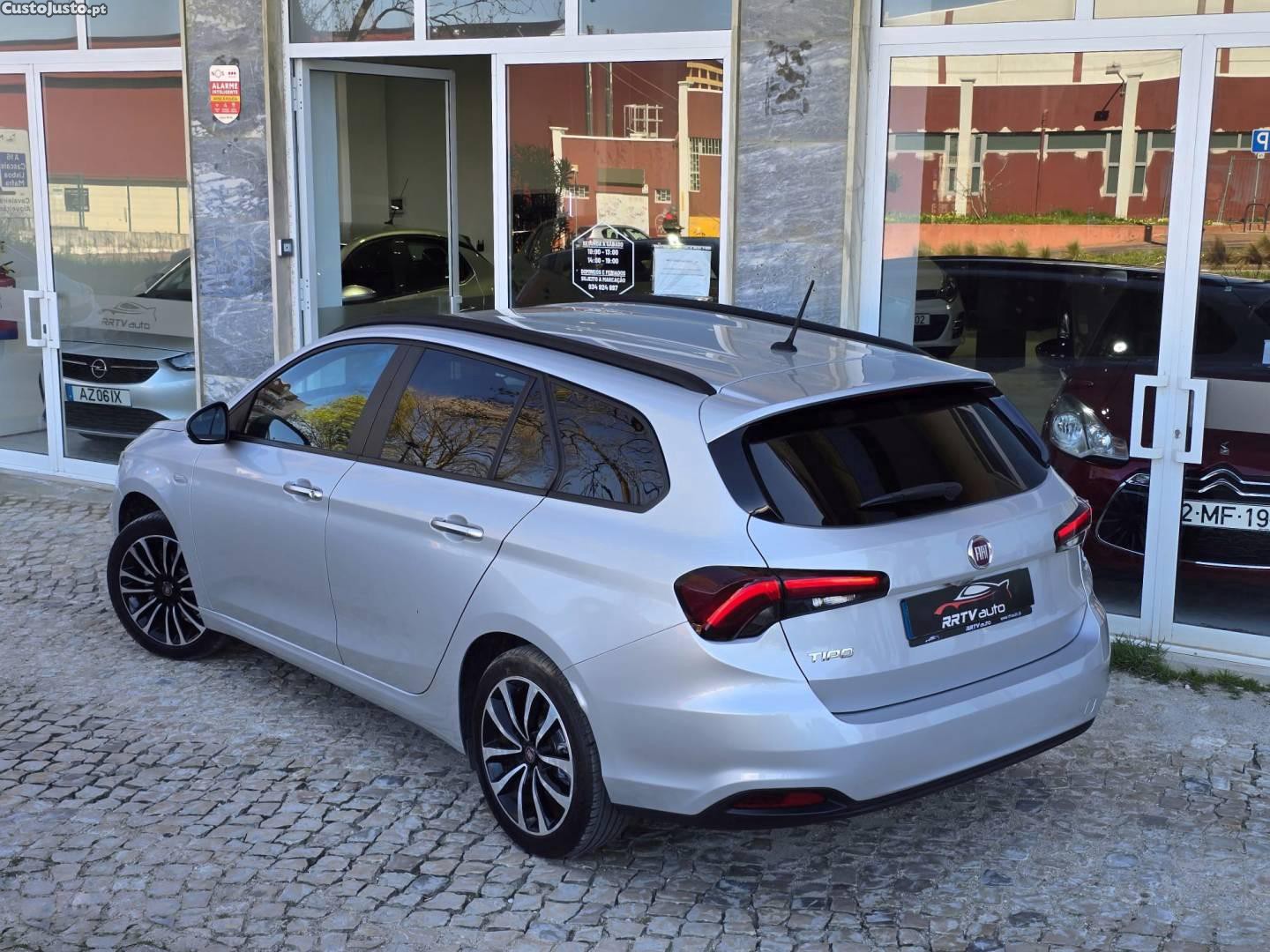 Fiat Tipo 1.0 GSE T3 City Life - 22 — photo 4