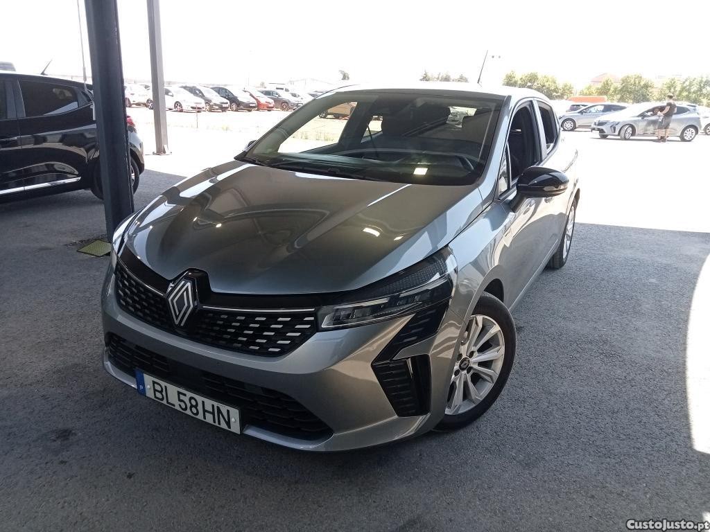 Renault Clio 1.0 TCe Evolution Bi-Fuel 101cv — photo 2
