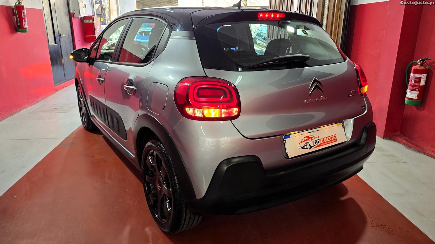 Citroën C3 1.2 PureTech Origins - 19 — photo 2