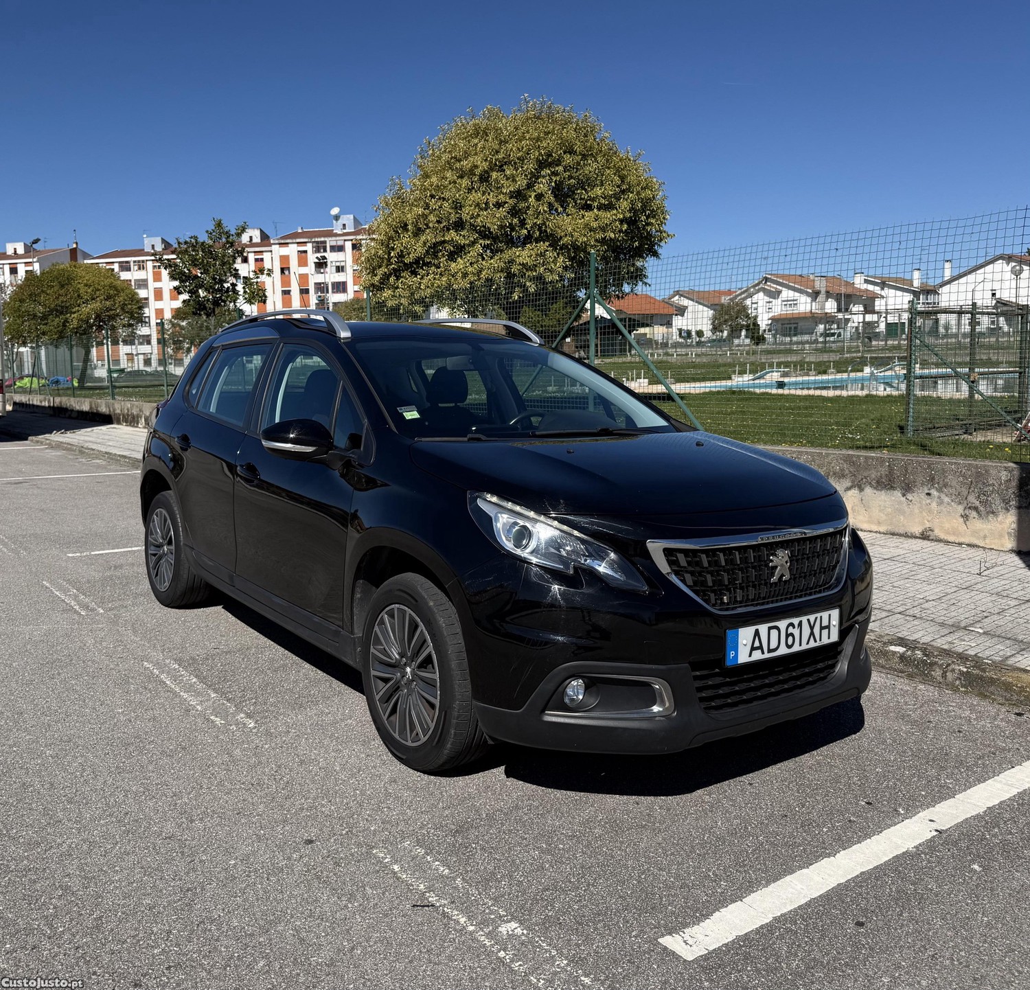 Peugeot 2008 1.6HDi 100 Caixa Automática - 18 — photo 2