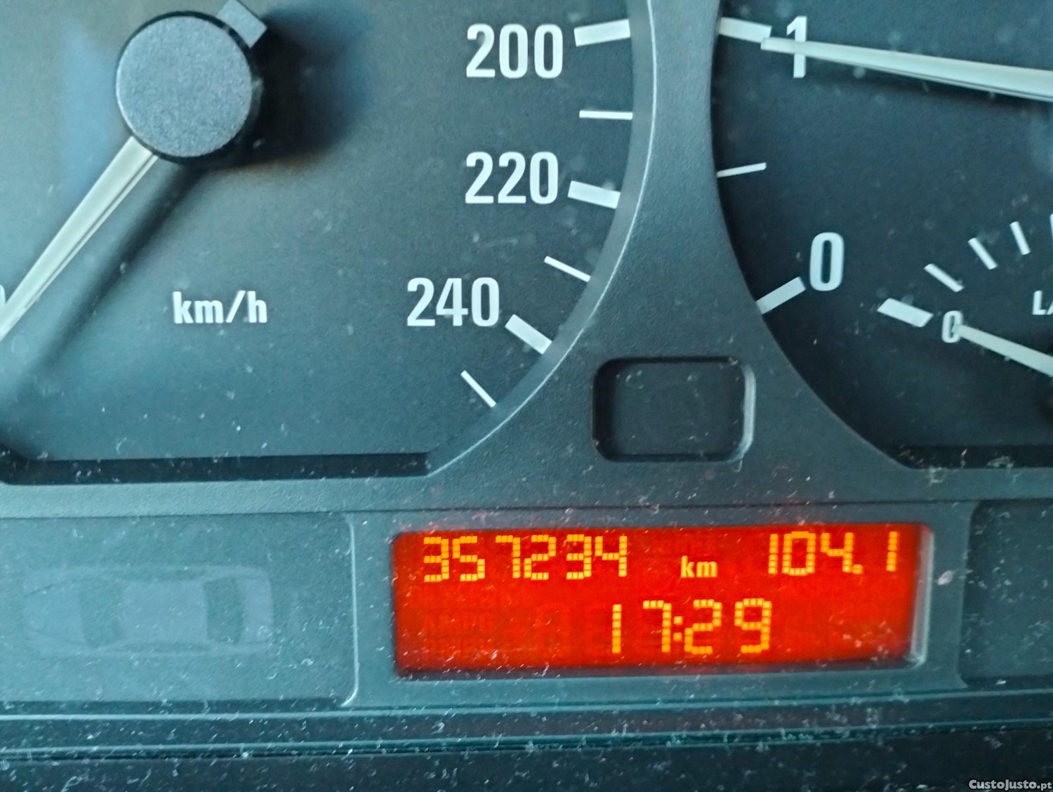 BMW 320 E46 — photo 2