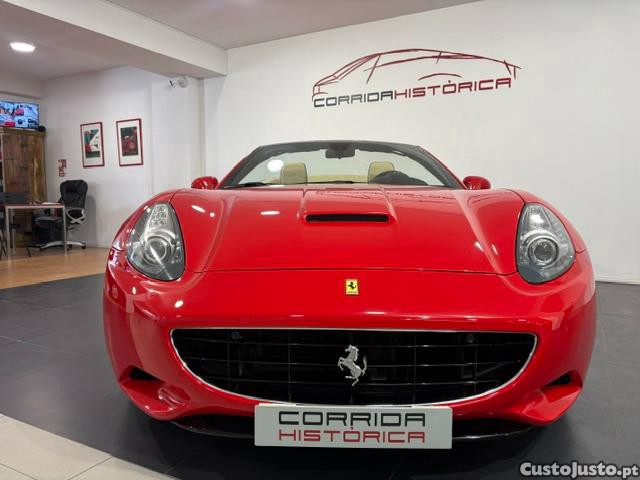 Ferrari California F1 4.3 V8 - 10 — photo 4