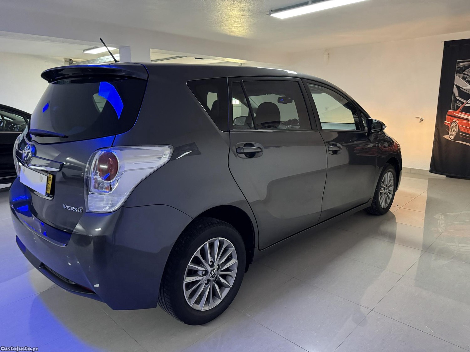 Toyota Verso 1.6 D-4D 148770 KMS 7 LUGARES NACIONAL REVISÕES EXCELENTE - 16 — photo 3