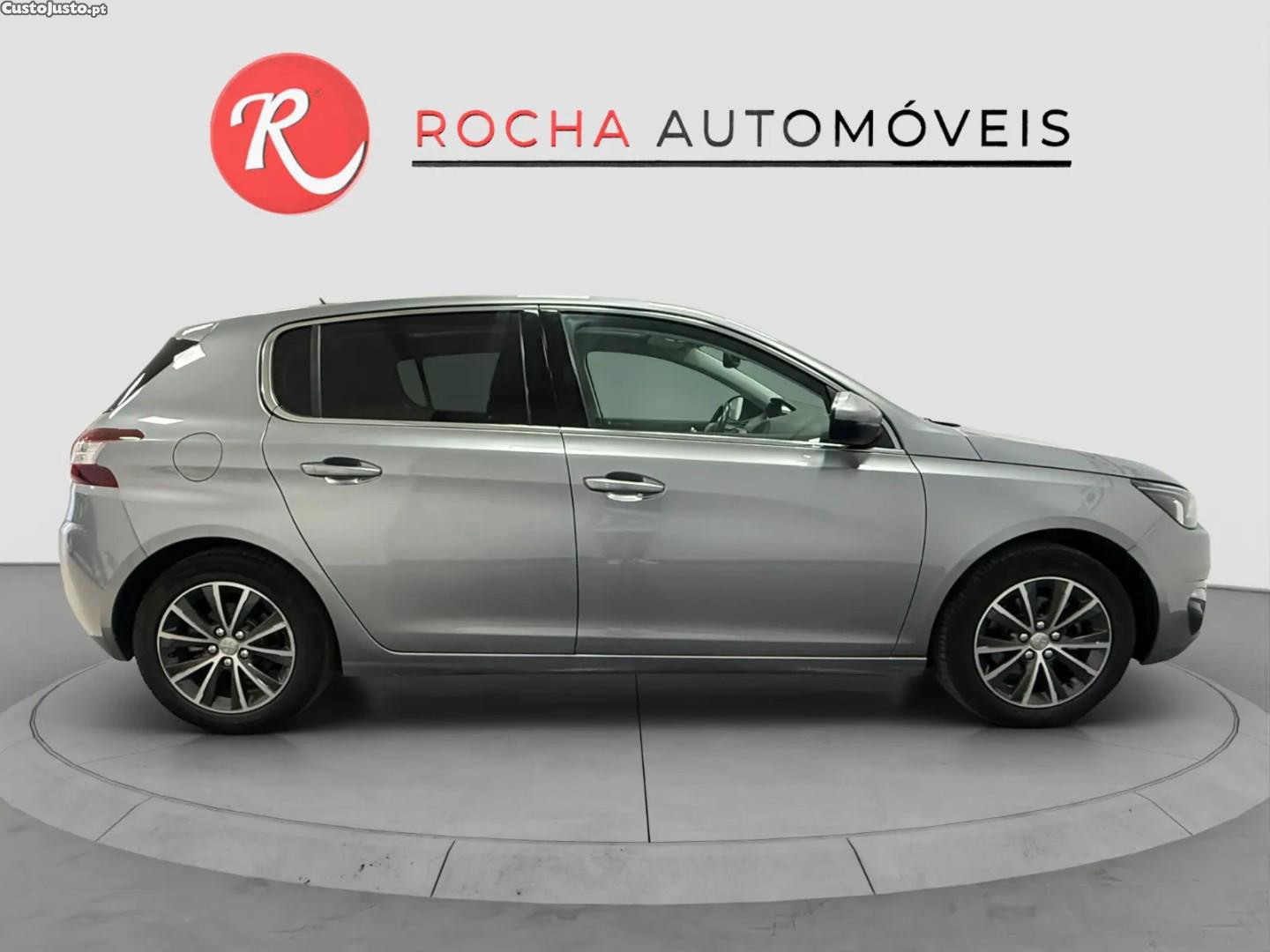 Peugeot 308 1.2 PureTech Allure J17 - 17 — photo 4