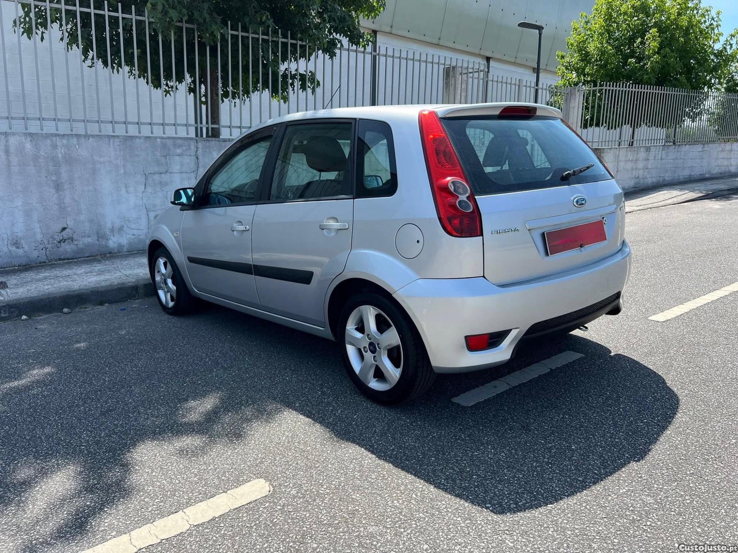 Ford Fiesta 1.4 tdci — fotografia 7