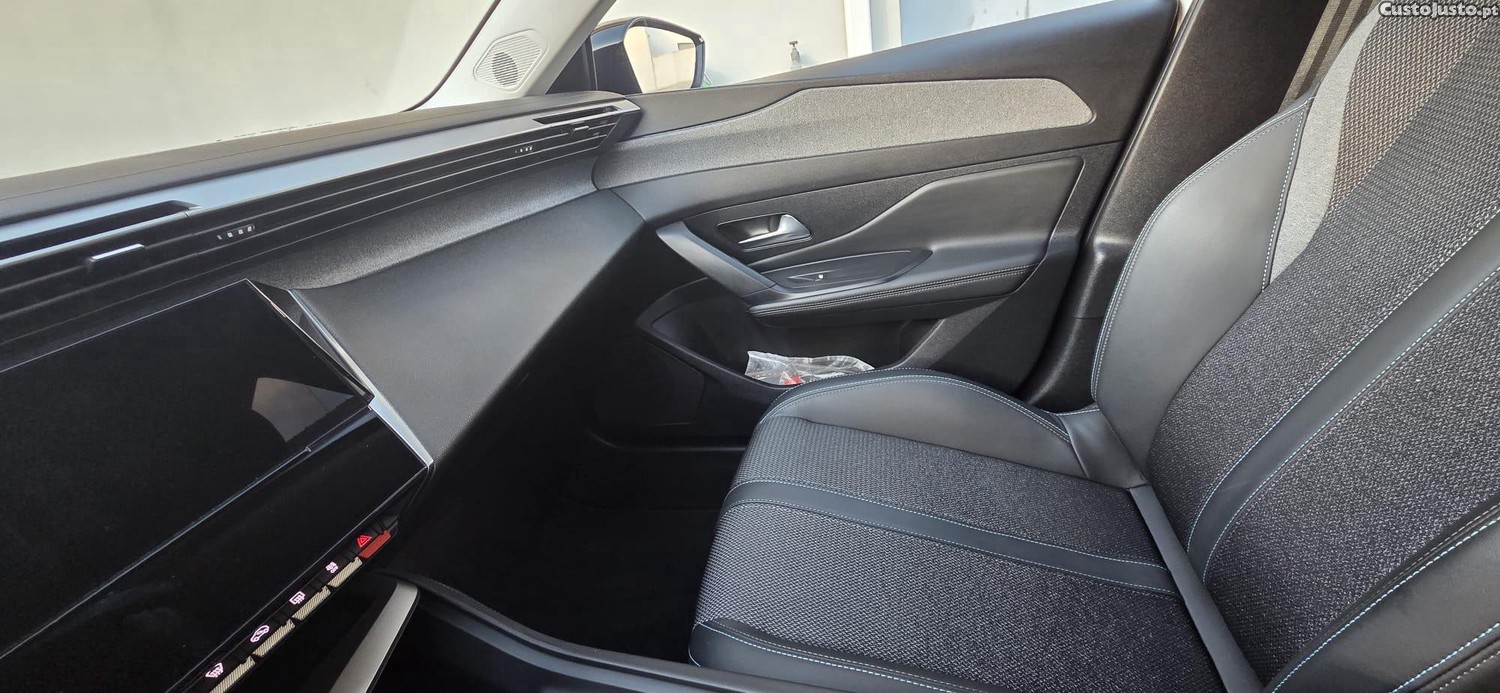 Peugeot 308 Peugeot 308 1.2 Pure Tech Allure - 24 — photo 4