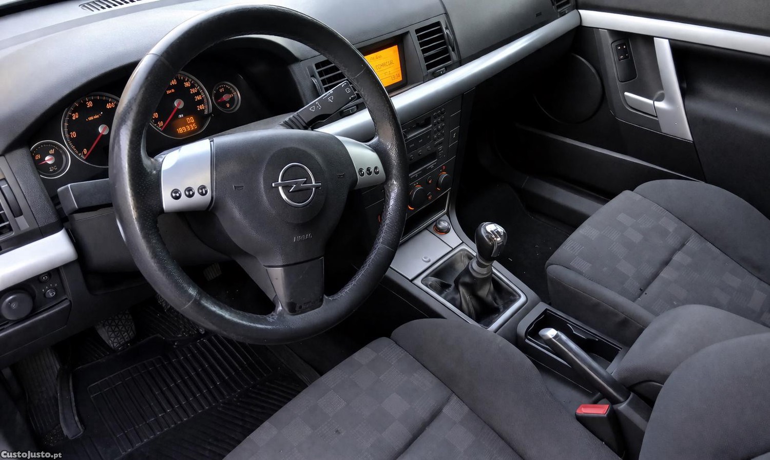 Opel Vectra 2.2 cdti GTS — fotografia 2
