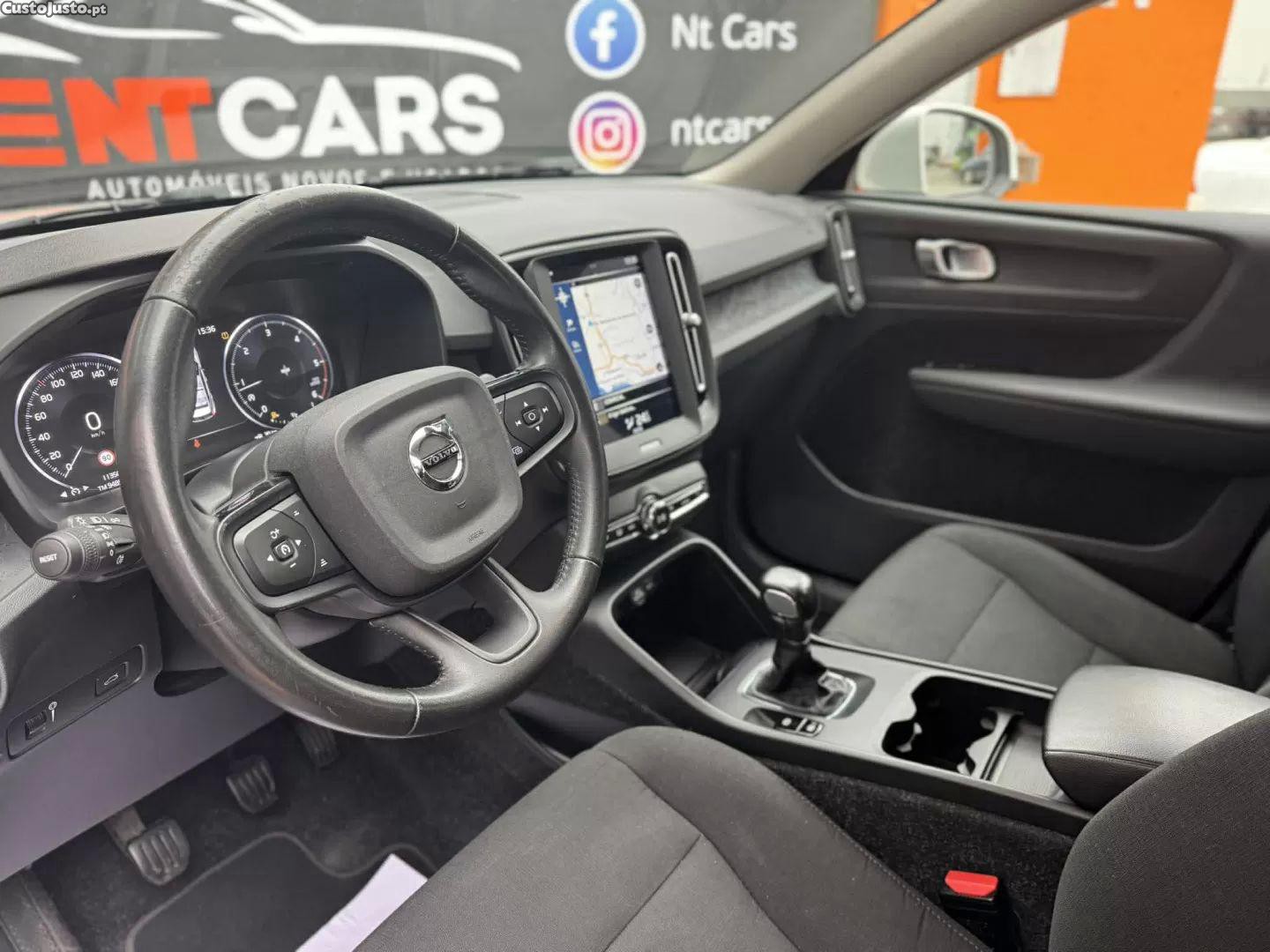 Volvo XC40 2.0 d3 momentum core - 20 — photo 3