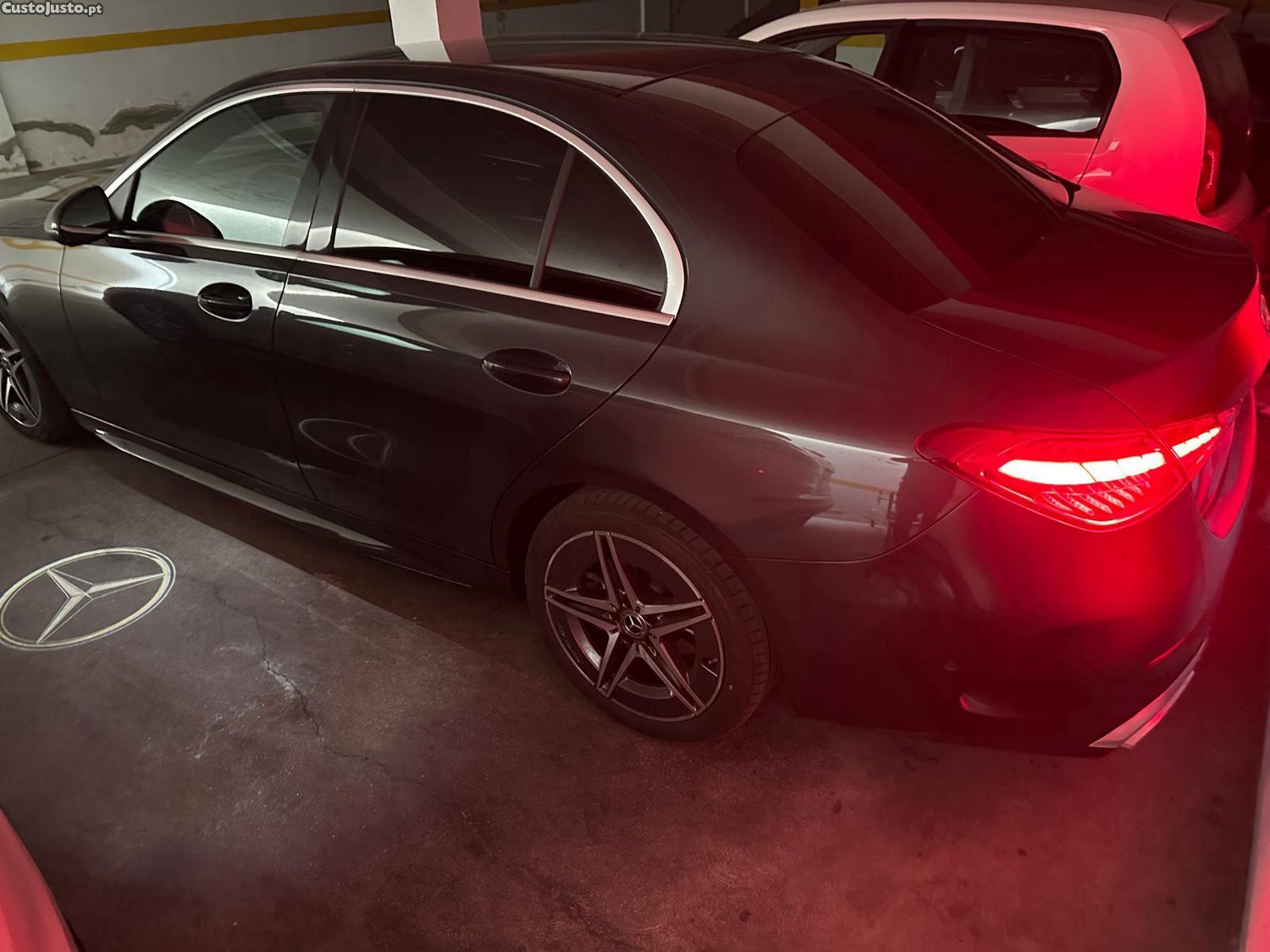 Mercedes-Benz C 300 300 D Nacional AMG 87000 km - 22 — photo 2