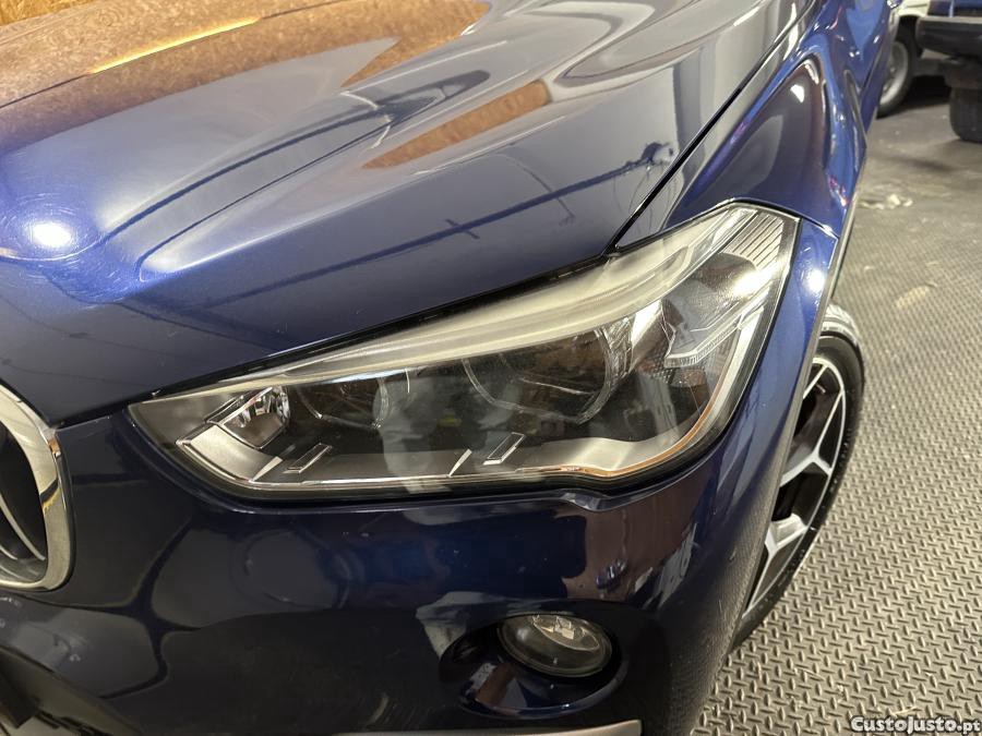 BMW X1 18 d sDrive Advantag — fotografia 16