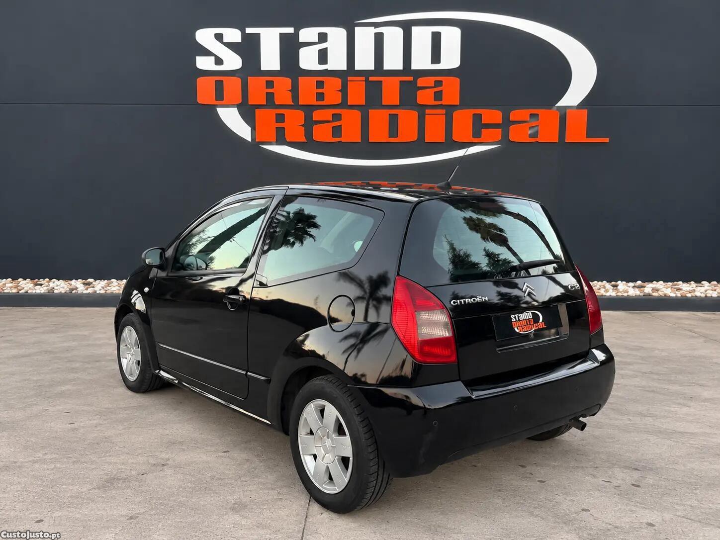 Citroën C2 1.1 - 04 — photo 2