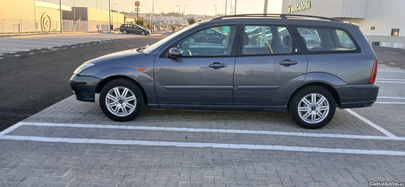 Ford Focus 1.6 gasolina - 03 — photo 2