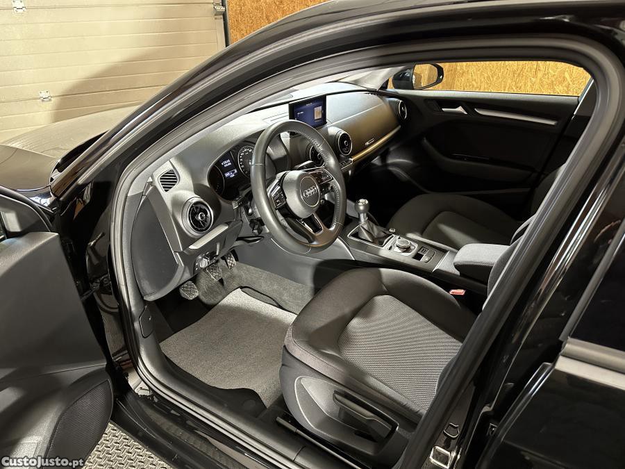 Audi A3 30 TDI — fotografia 13
