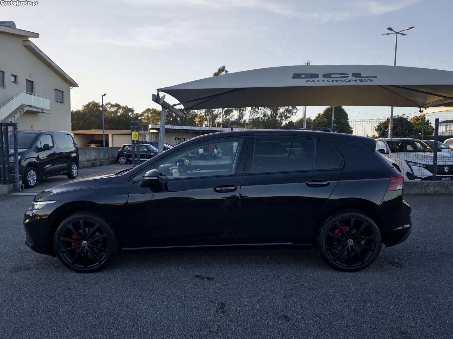 VW Golf 1.0 tsi life — photo 4