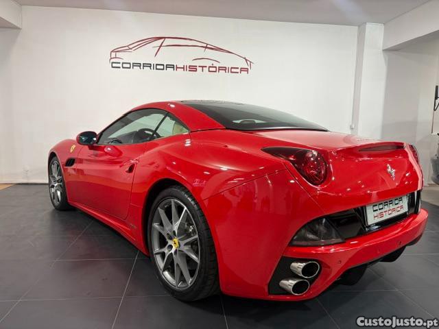 Ferrari California F1 4.3 V8 - 10 — photo 5