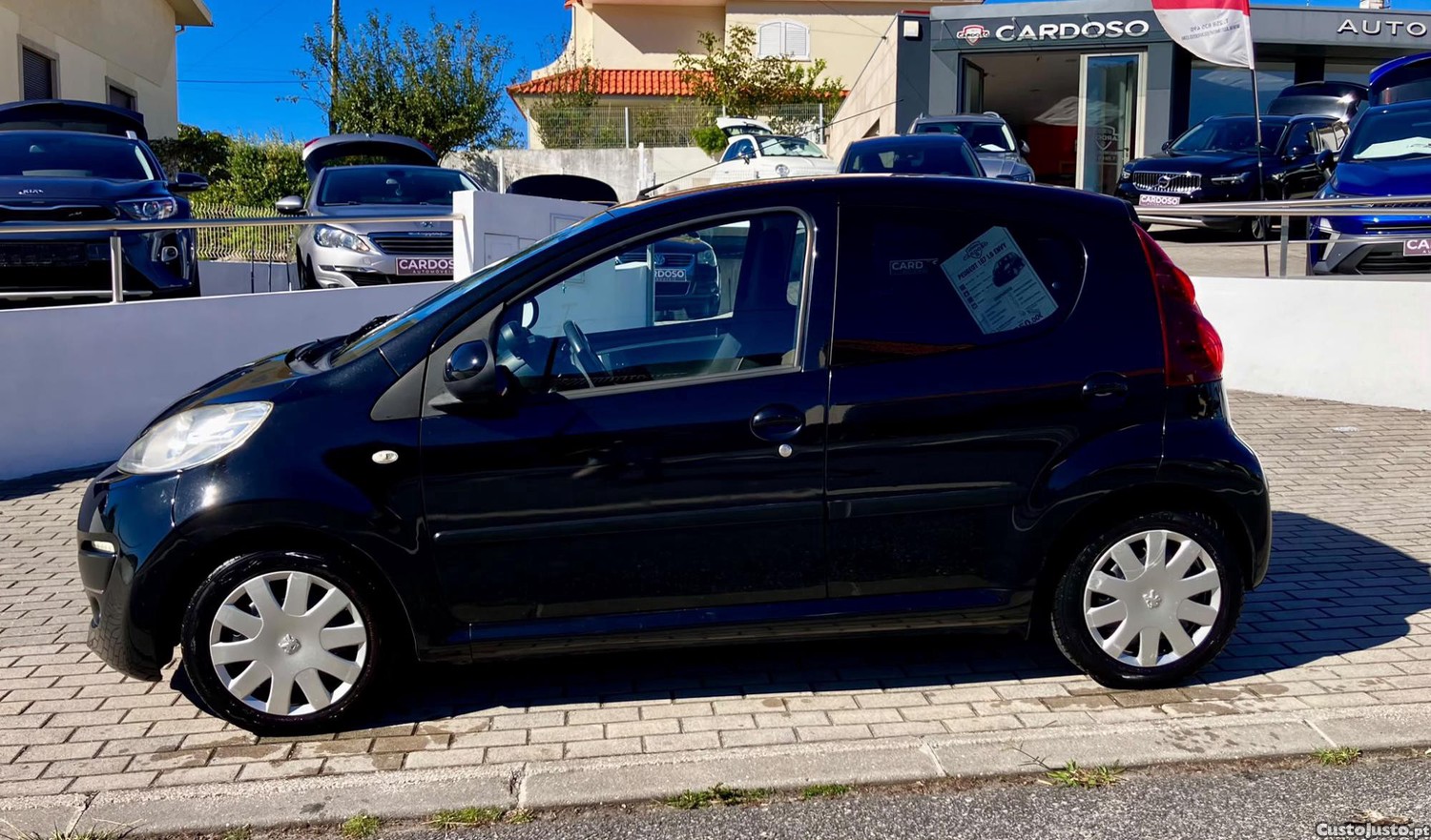 Peugeot 107 1.0 Automático - 14 — photo 2
