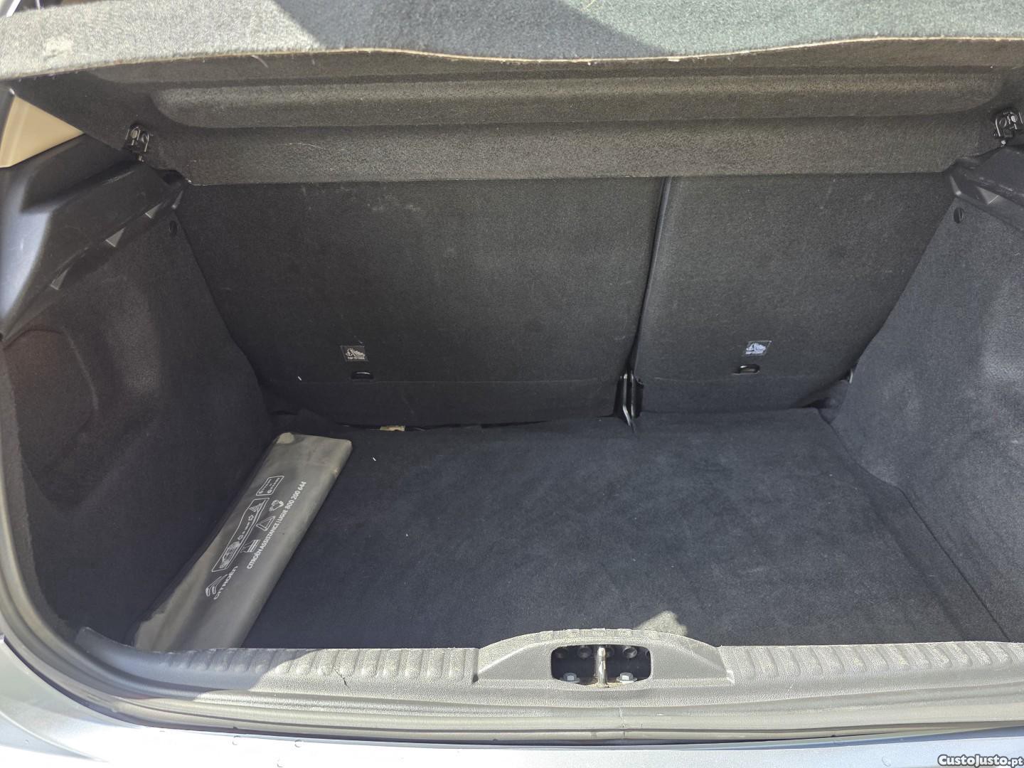 Citroën C3 1.2 PureTech C-Series - 22 — photo 5