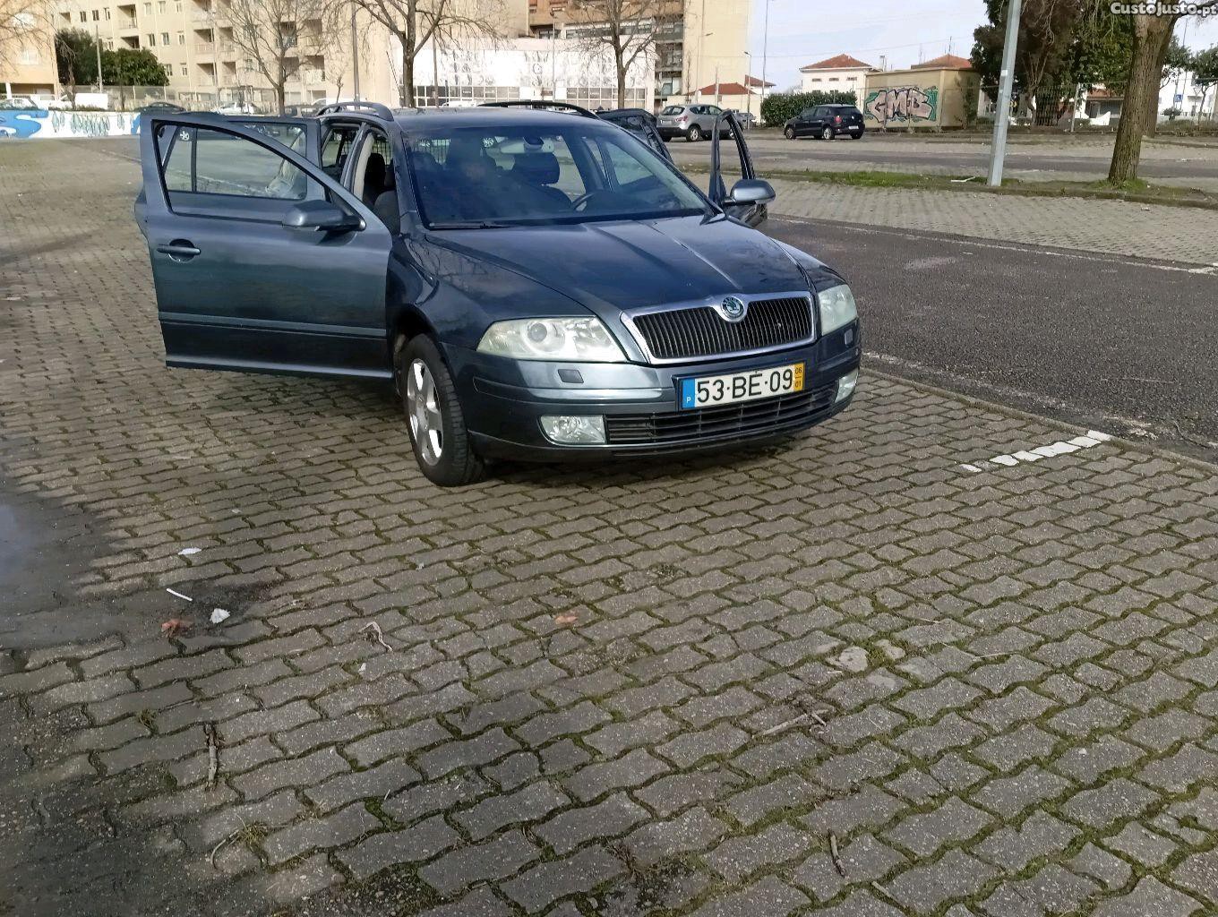 Skoda Octavia 4x4 carrinha — fotografia 9