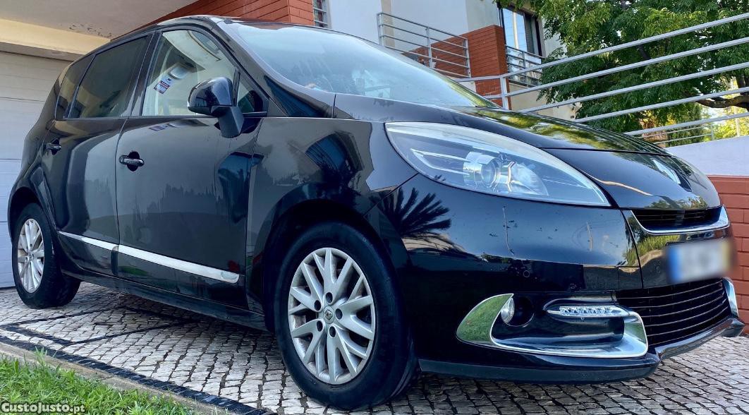 Renault Scénic 1.5 dCi — fotografia 7