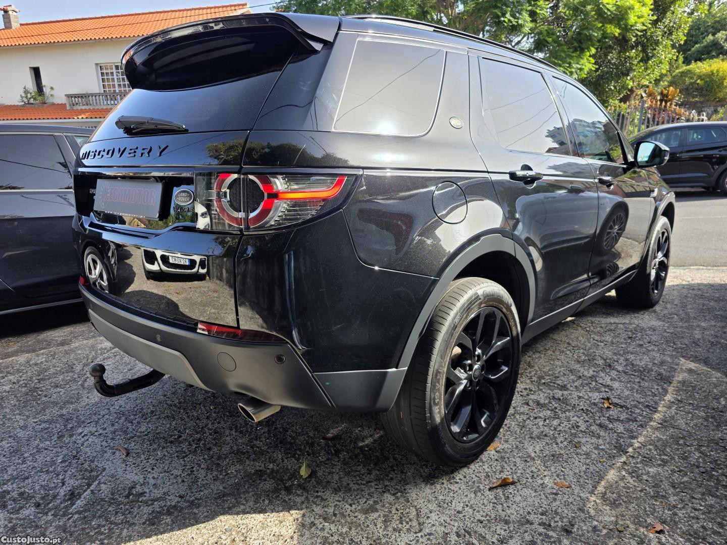 Land Rover Discovery 2.0 TD4 HSE Luxury - 17 — photo 3