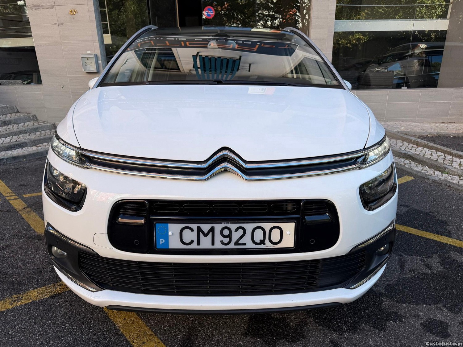 Citroën C4 Grand Picasso PureTech 130 Stop&Start Exclusive - 18 — photo 2