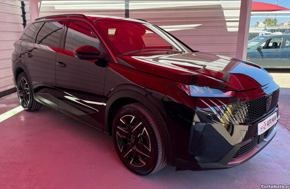 Peugeot 5008 ALLURE HYBRID ALLURE - 25 — photo 3