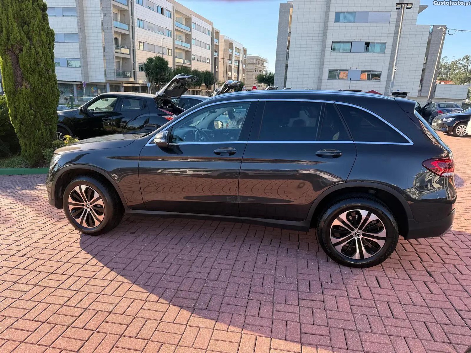 Mercedes-Benz GLC 300 de 4Matic 9G-TRONIC - 22 — photo 4