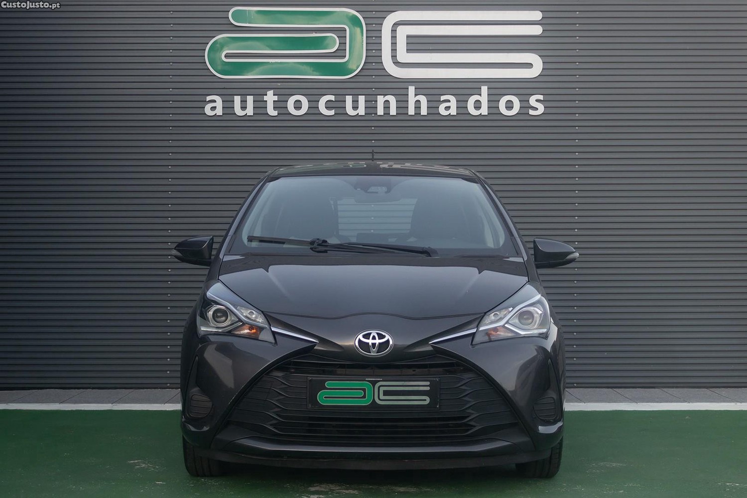 Toyota Yaris 1.0 VVT-i Comfort — fotografia 22