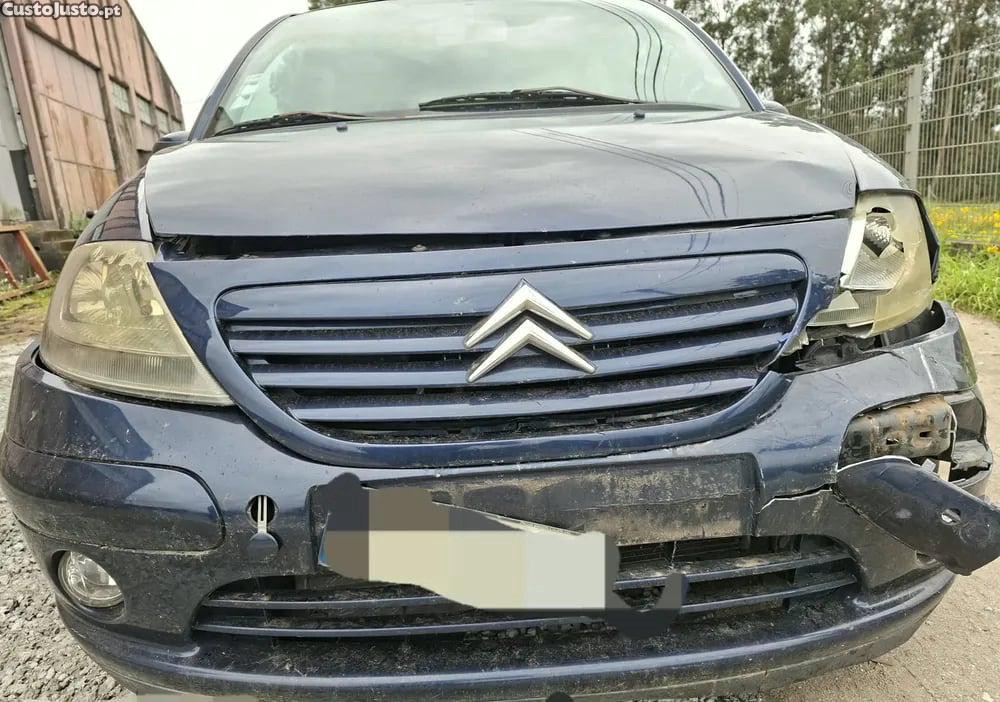Citroën C3 1.1 i (44 kW / 60 cv) [02.2002 - 12.2009] - 02 — photo 2