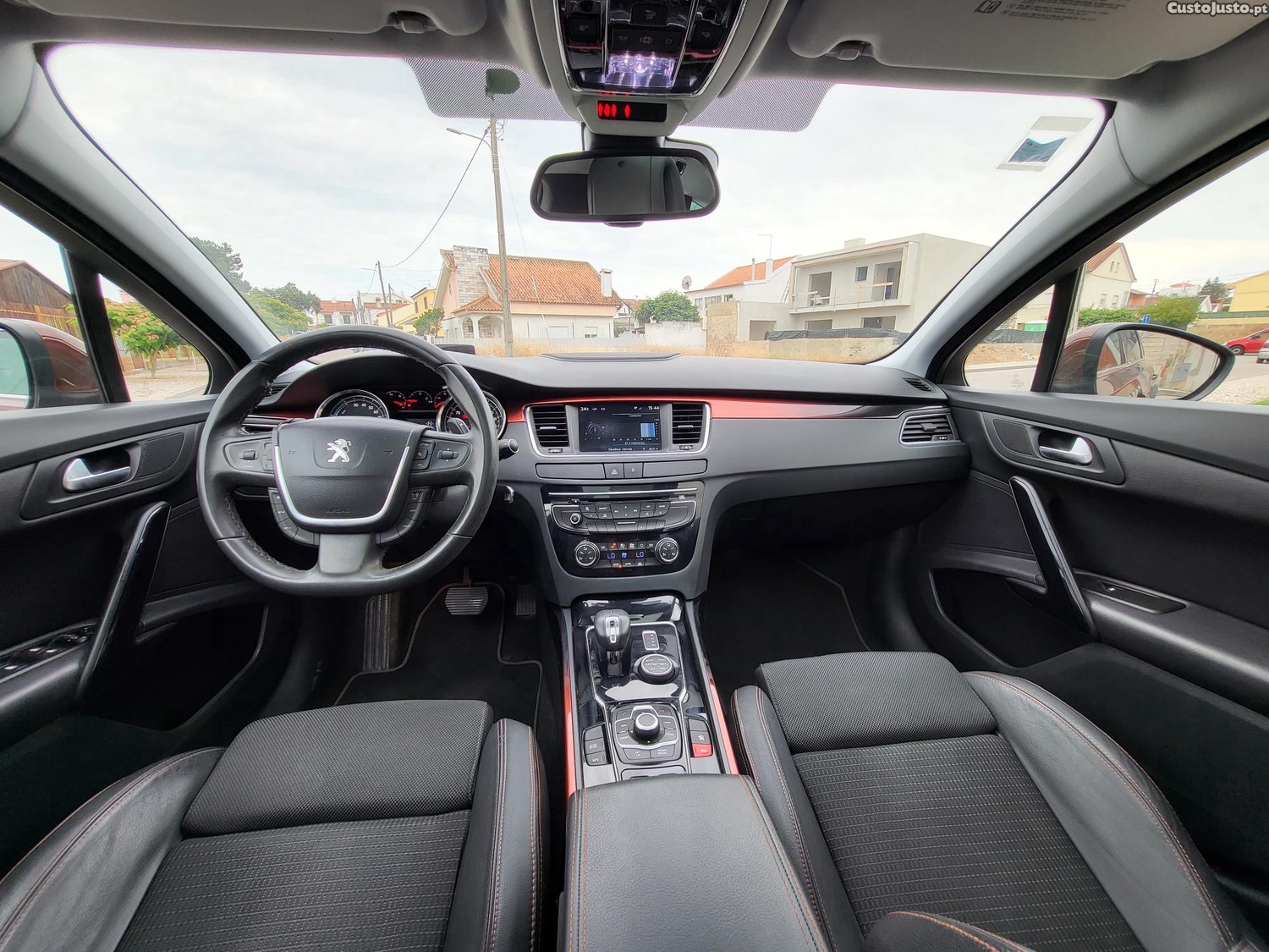 Peugeot 508 RXH 2.O HDI Hybrid 4 — fotografia 5