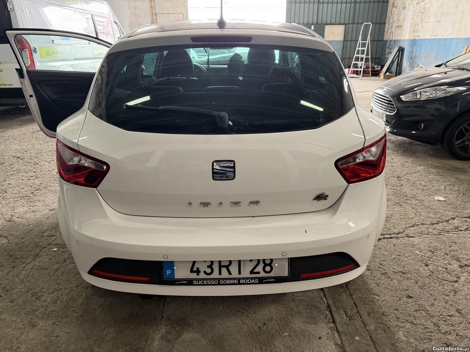 Seat Ibiza 1.0 Fr - 16 — photo 2