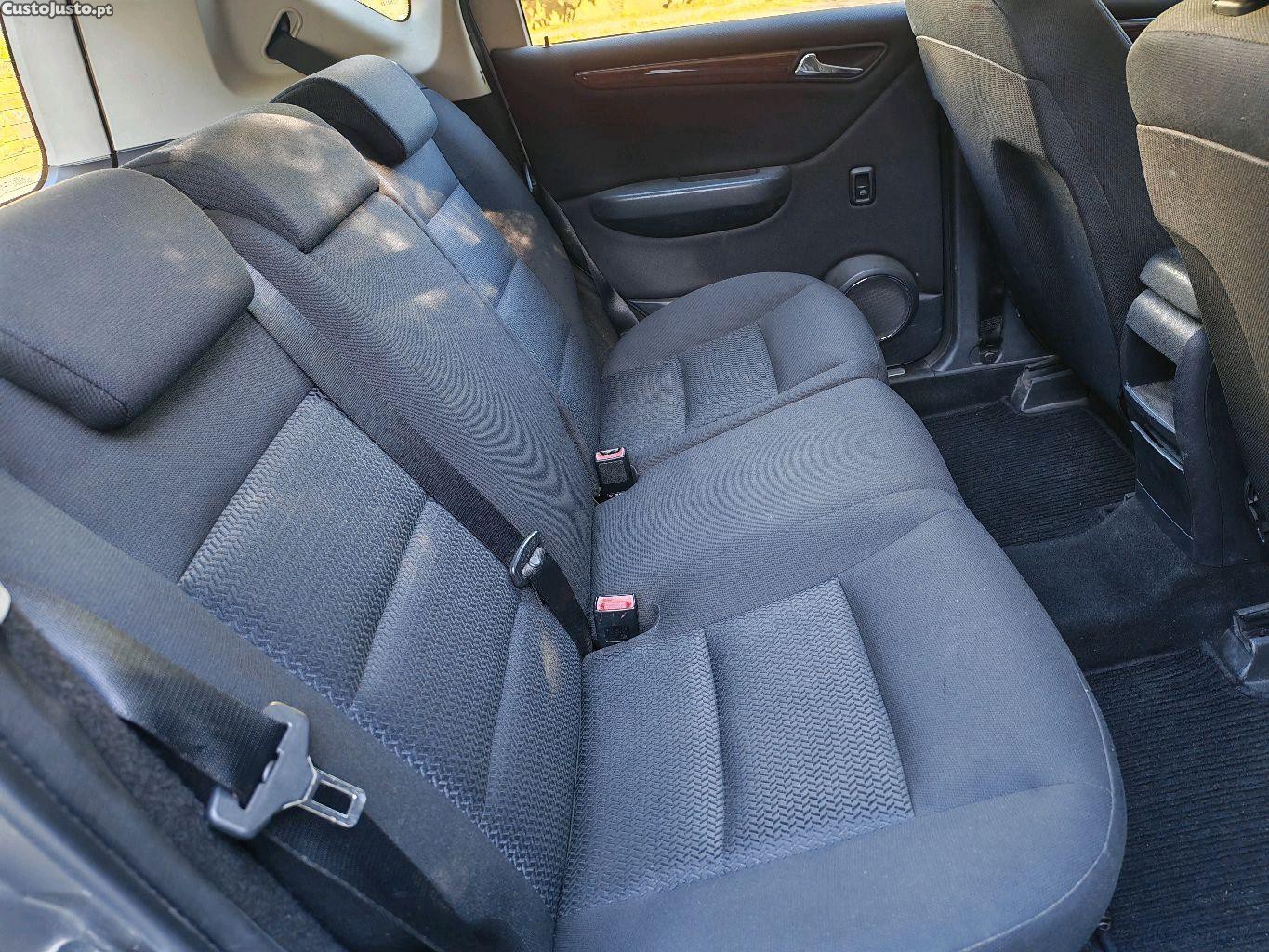 Mercedes-Benz A 180 CDI - 04 — photo 5