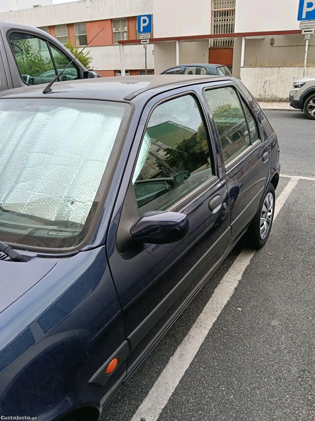 Ford Fiesta . - 00 — photo 2