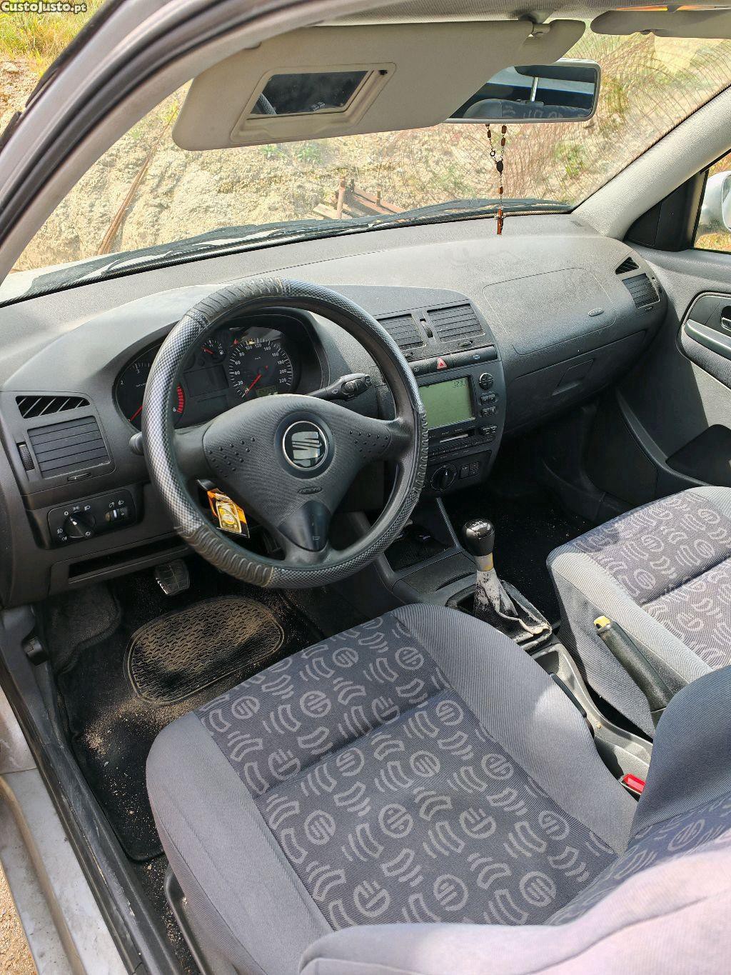 SEAT Ibiza Signo — fotografia 4